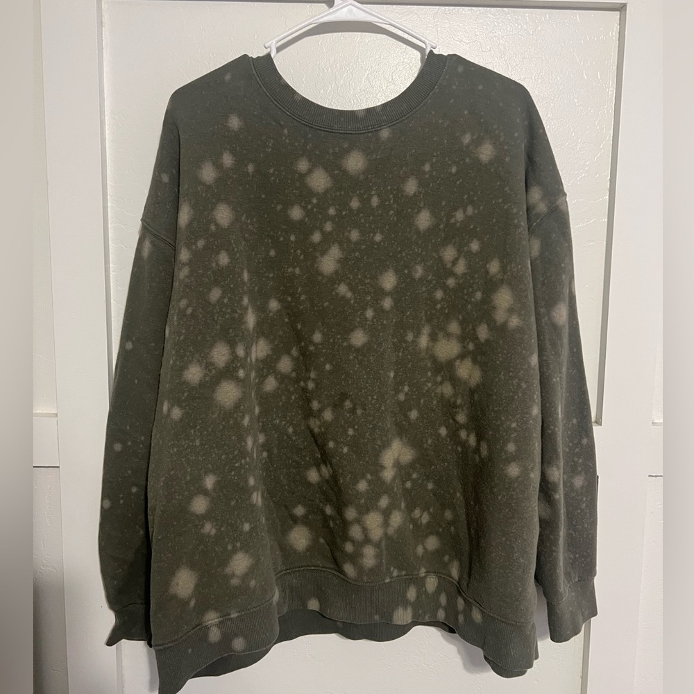 comfy crewneck